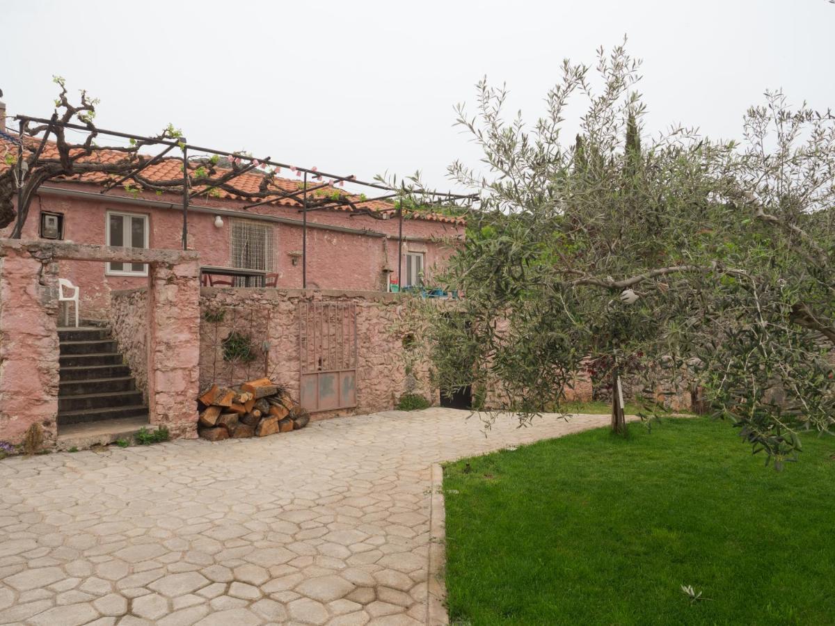Vintage Stone-Built Country Cottage In Richea Kouloureika Exteriér fotografie